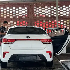 Kia Rio, 2020