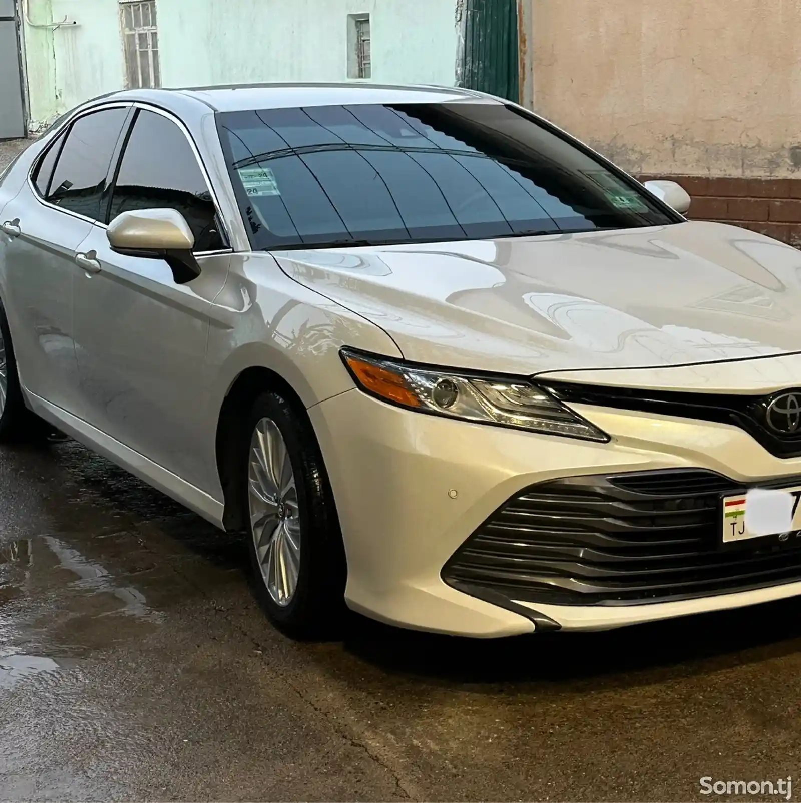 Toyota Camry, 2018-6