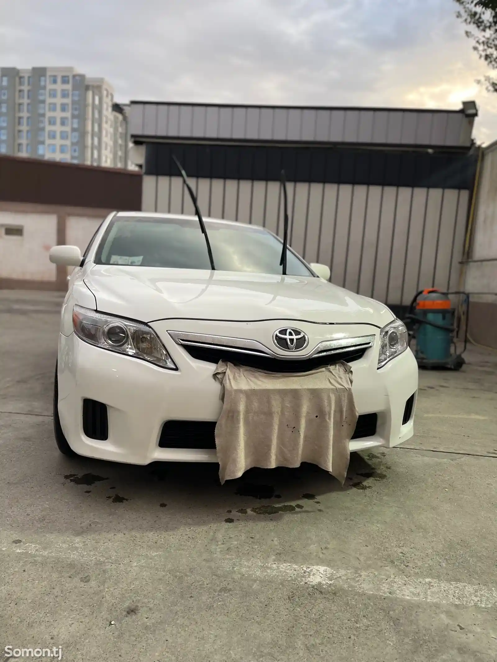 Toyota Camry, 2010-1