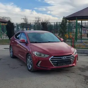 Hyundai Elantra, 2017