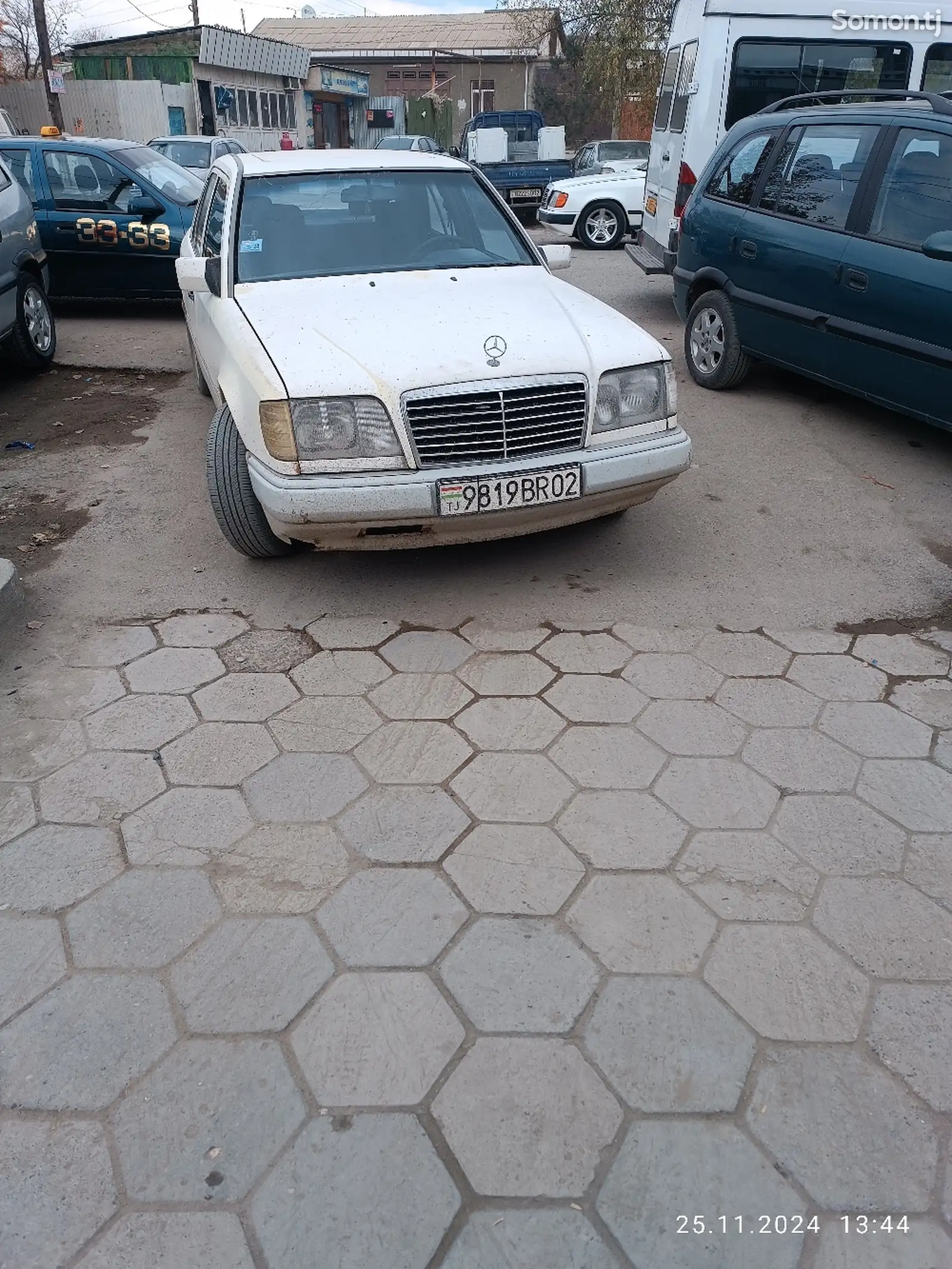 Mercedes-Benz E class, 1994