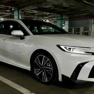 Toyota Camry, 2024