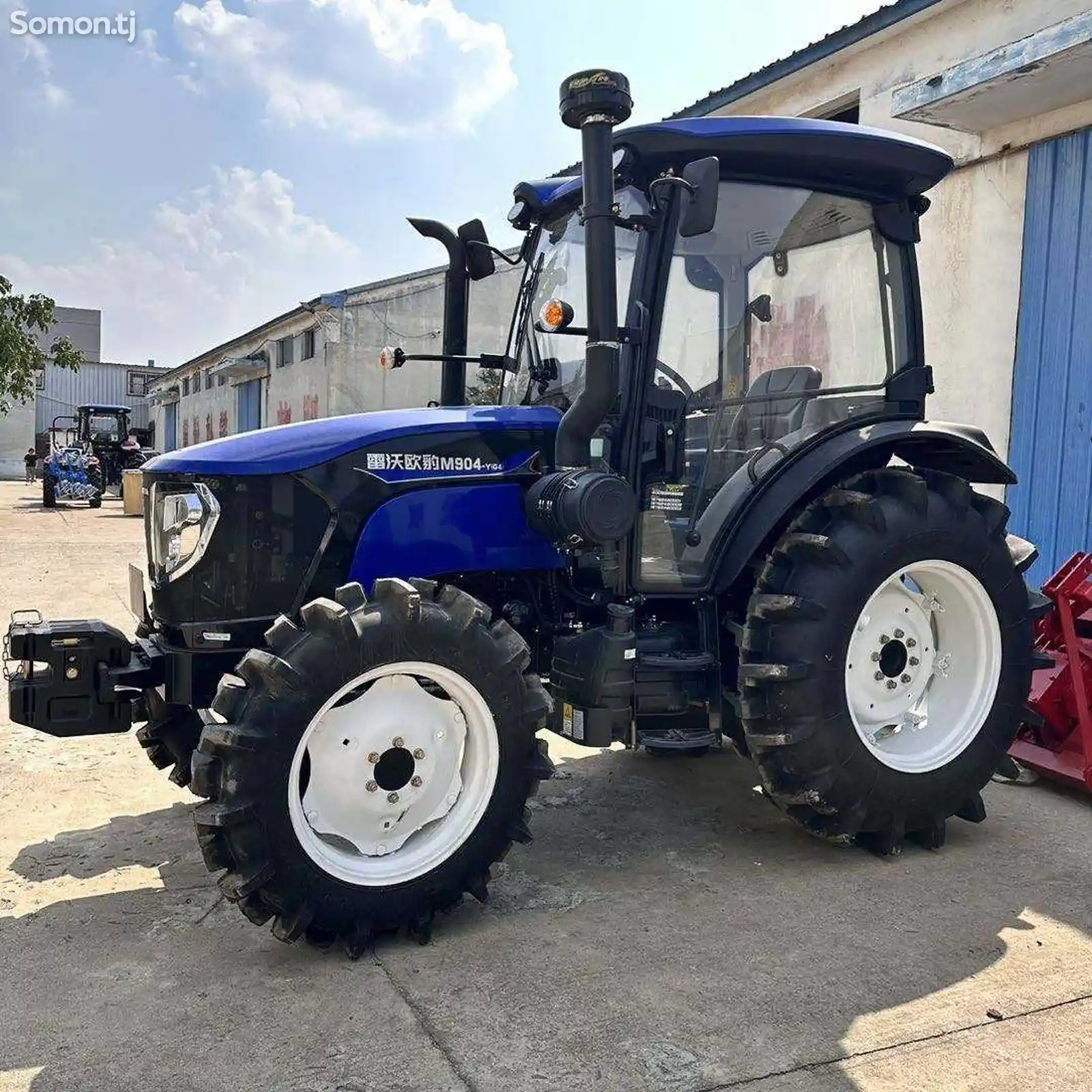 Трактор Lovol M904-3