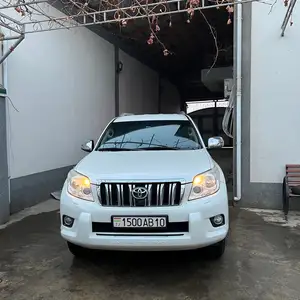 Toyota Land Cruiser Prado, 2013