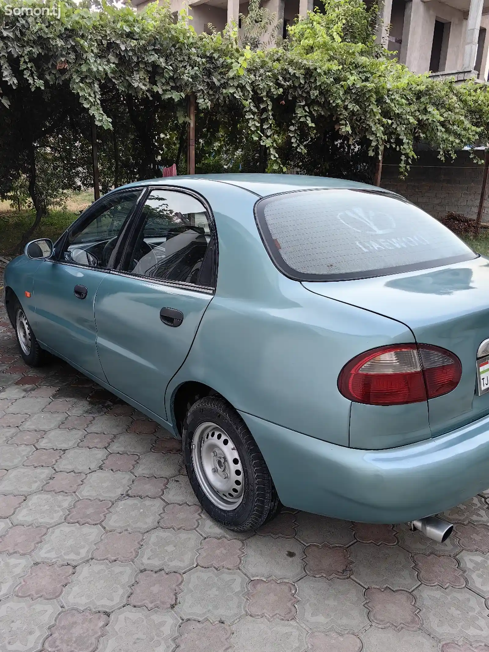 Daewoo Lanos, 1998-1