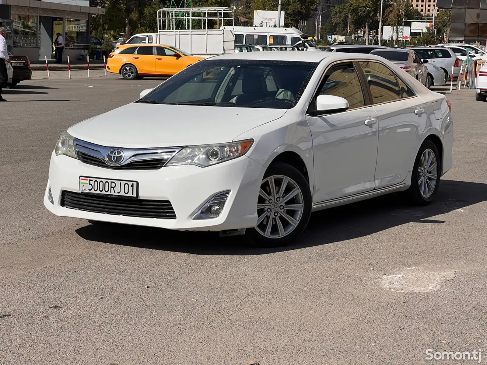 Toyota Camry, 2014-1