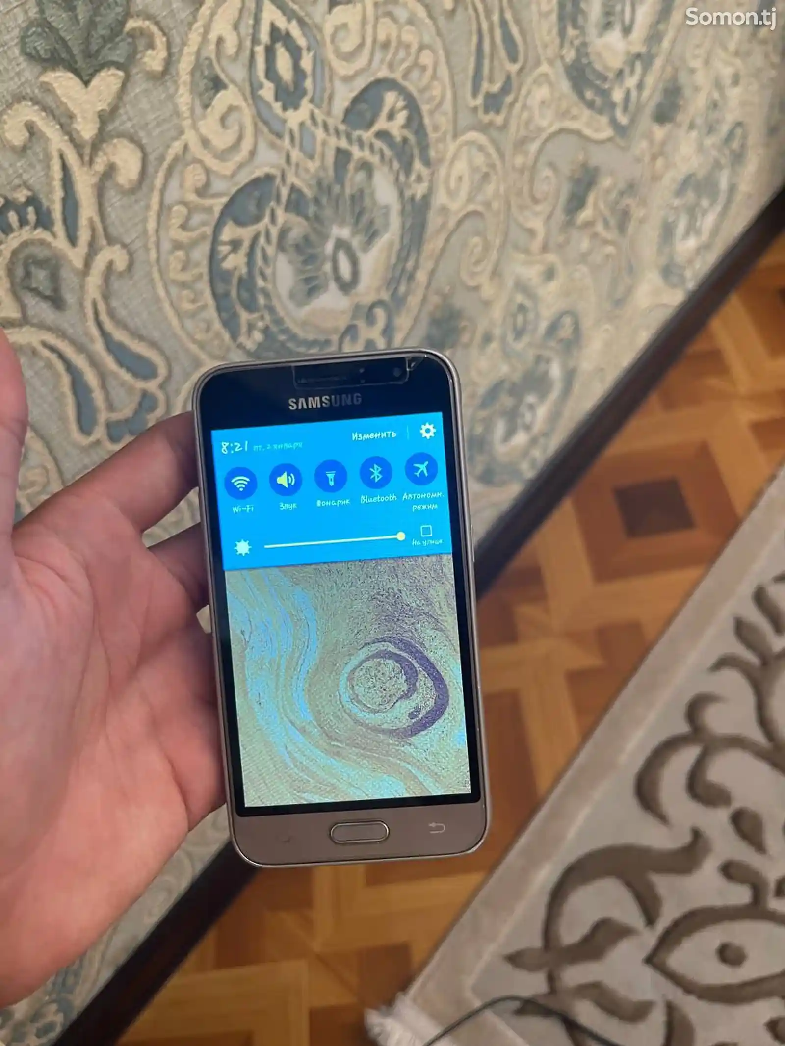 Samsung Galaxy J1-3