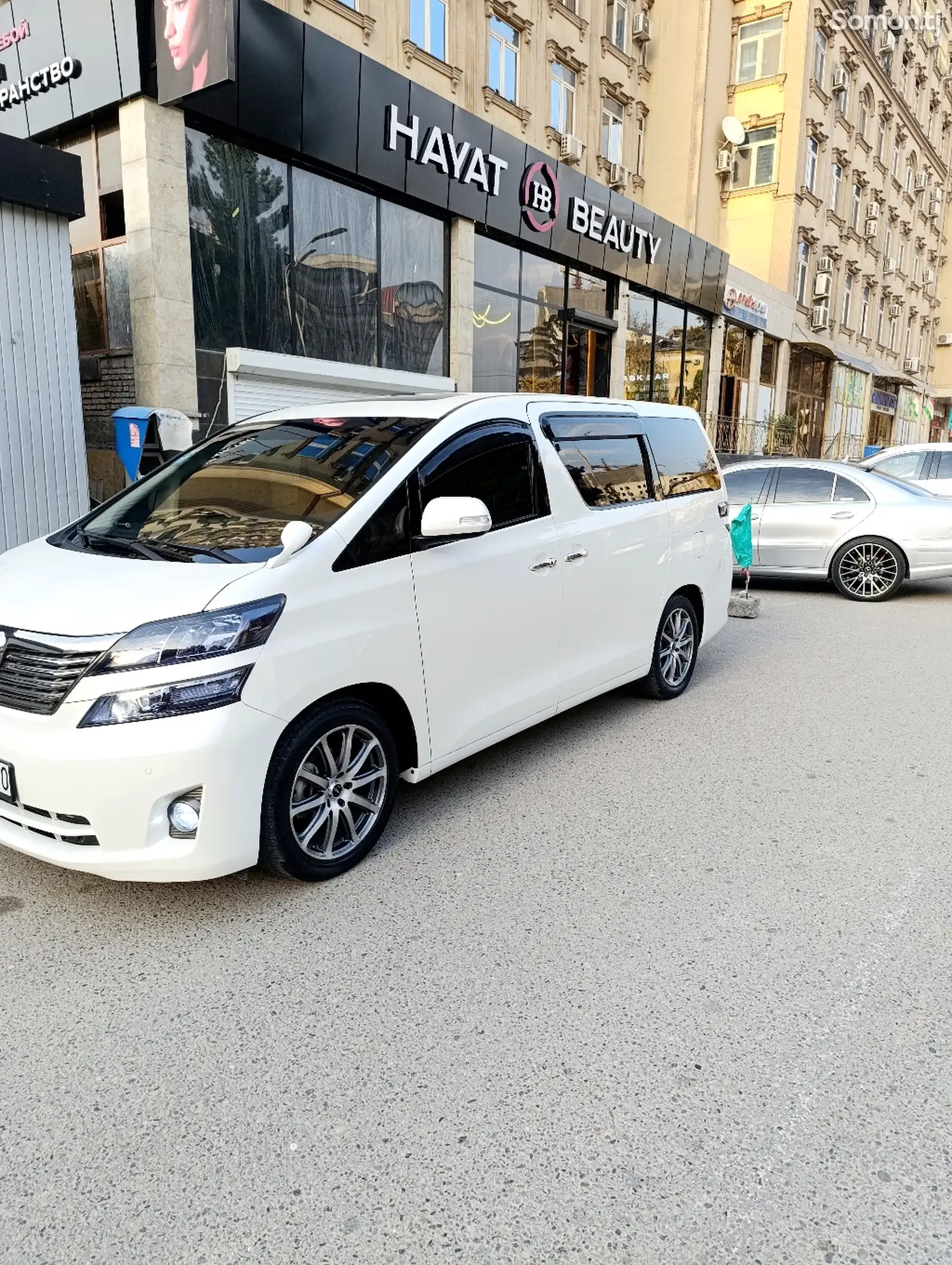 Toyota Vellfire, 2014-1