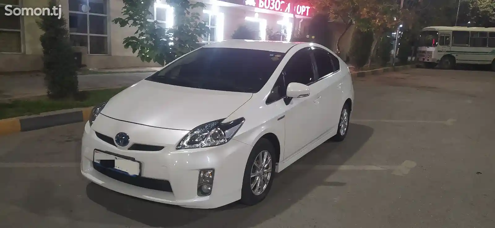 Toyota Prius, 2011-3