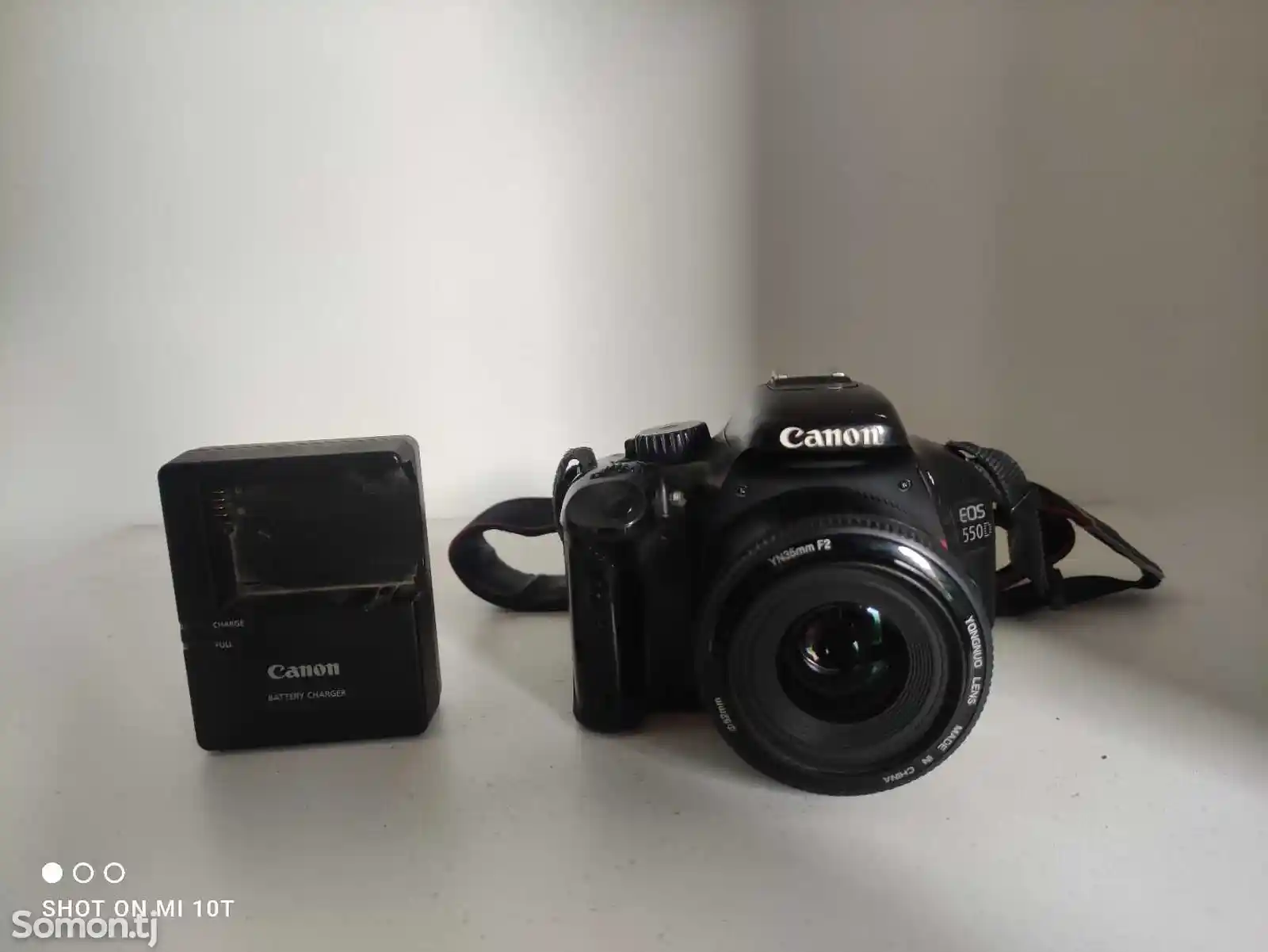 Фотоаппарат Canon 550D с объективом 35mm-1