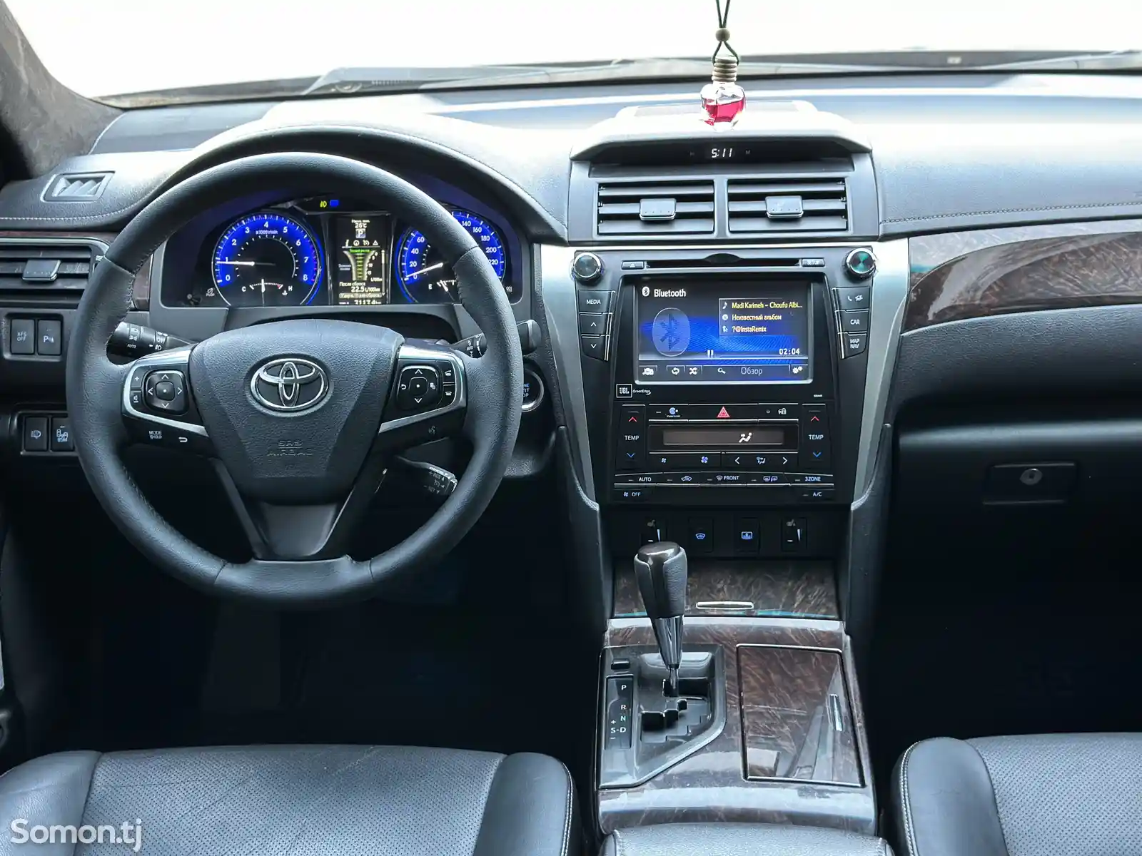 Toyota Camry, 2015-9