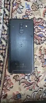 Samsung Galaxy A6+-2