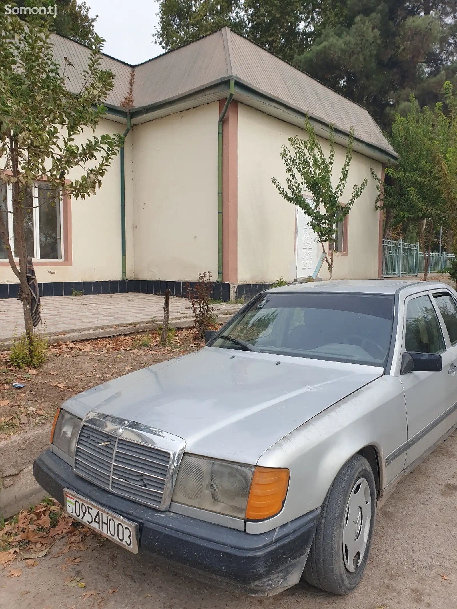 Mercedes-Benz W124, 1989-2