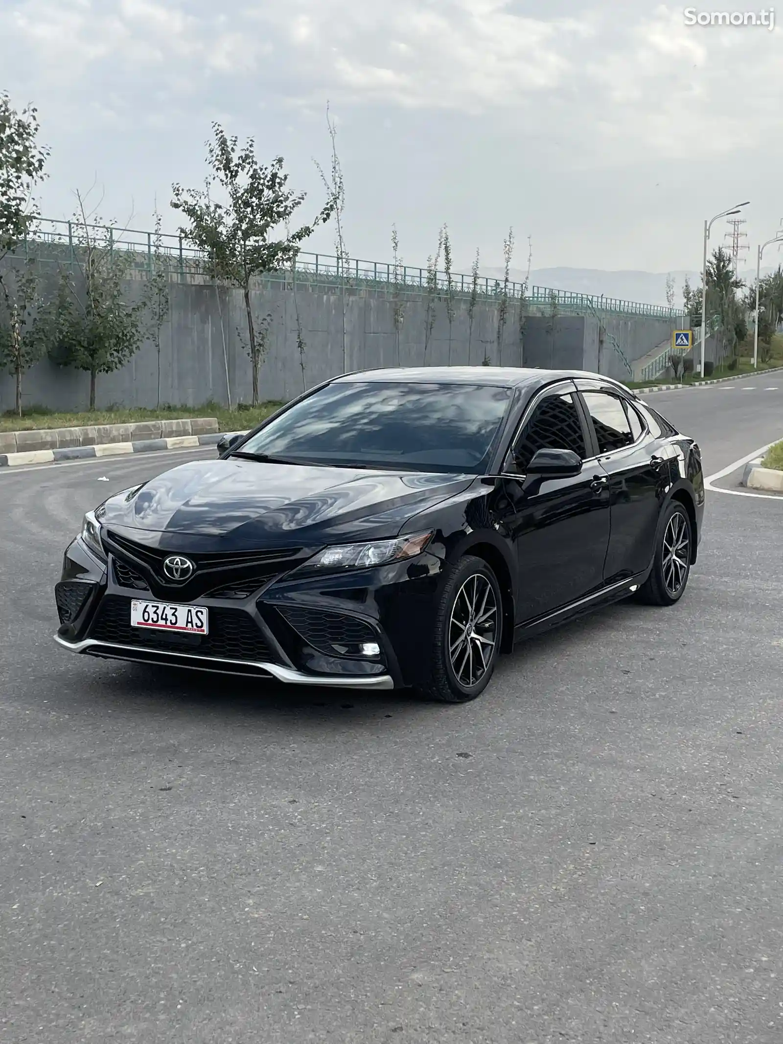 Toyota Camry, 2021-4