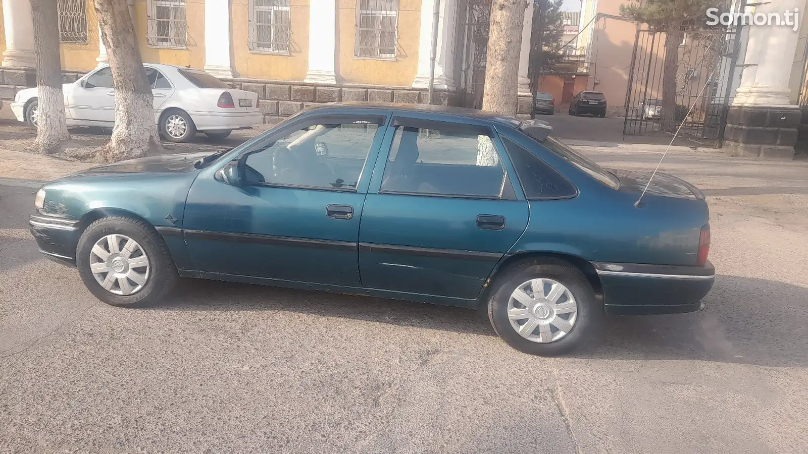 Opel Vectra A, 1995-1