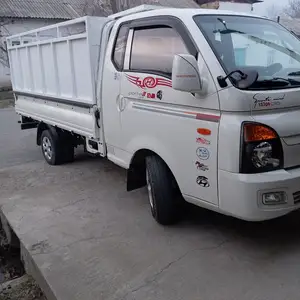 Бортовой грузовик Hyundai Porter, 2015