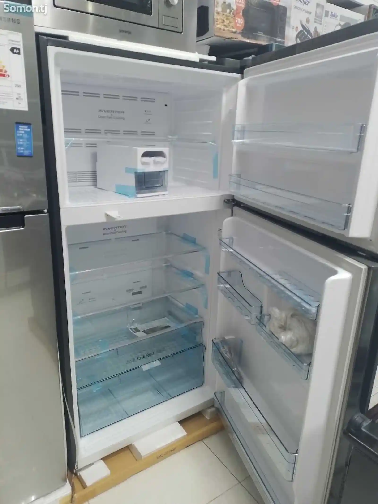 Холодильник Hitachi 800-7