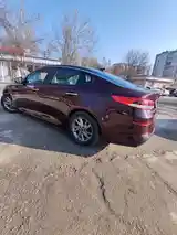 Kia Optima, 2019-10