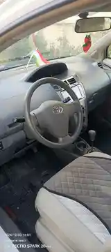 Toyota Vitz, 2010-6