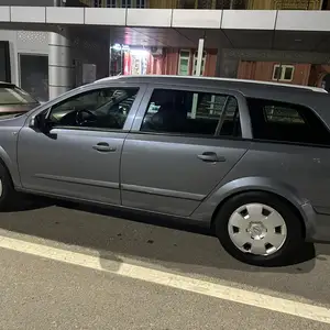 Opel Astra H, 2006