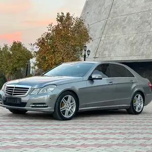 Mercedes-Benz E class, 2010