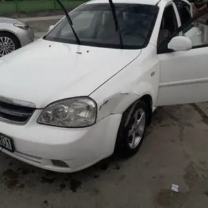 Chevrolet Lacetti, 2003