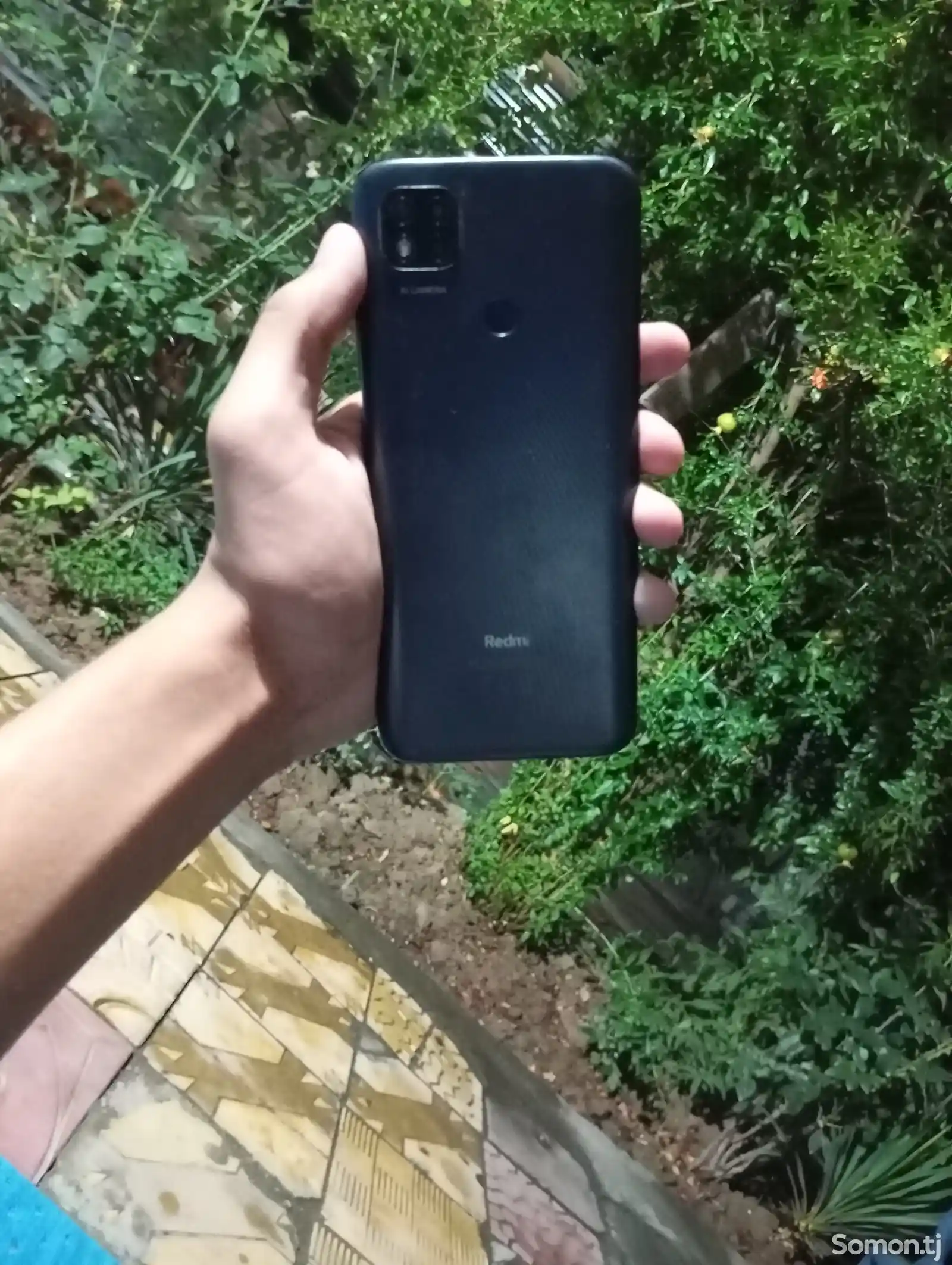 Телефон Xiaomi Redmi