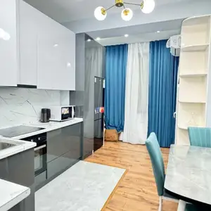 2-комн. квартира, 17 этаж, 78м², и сомони