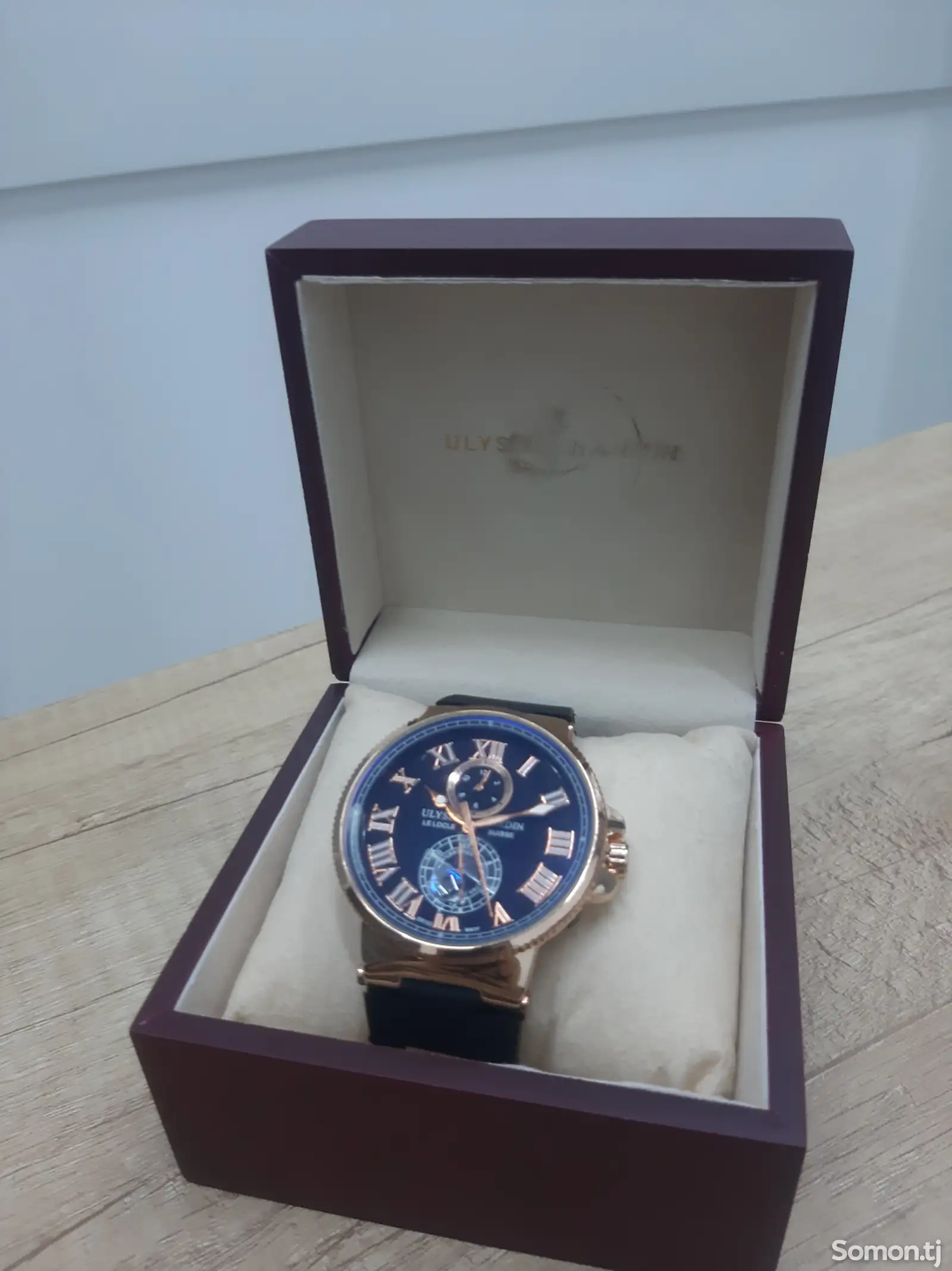 Часы Ulysse Nardin-1