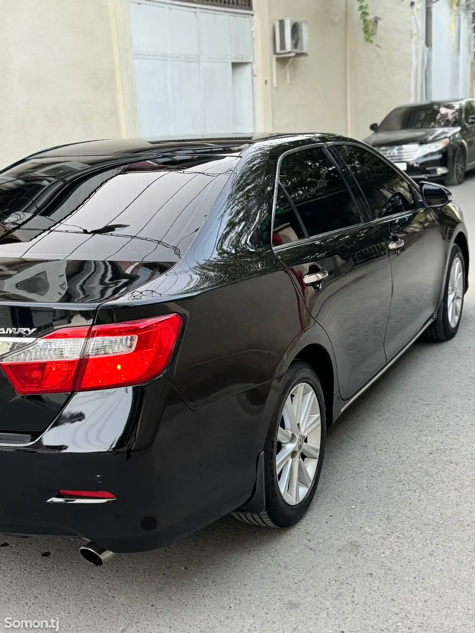 Toyota Camry, 2013-4