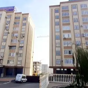 2-комн. квартира, Цокольный этаж, 61 м², 18 мкр