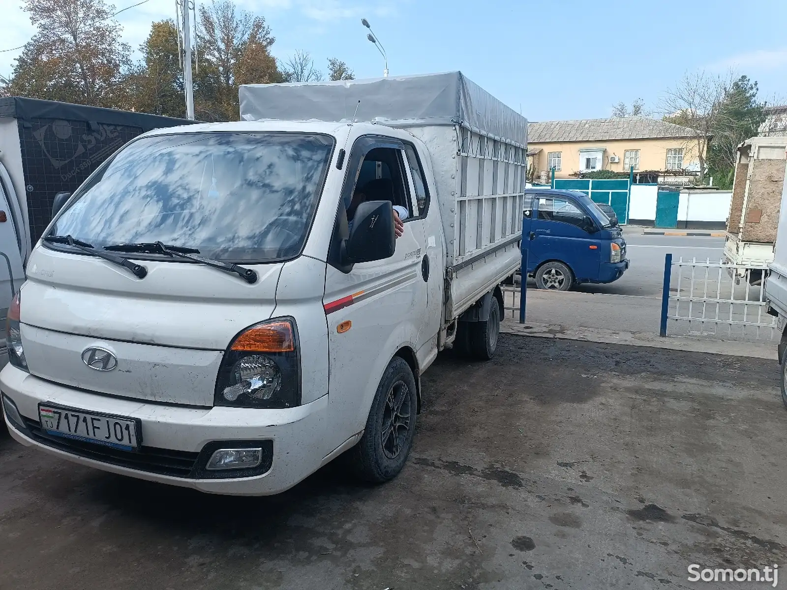 Бортовой автомобиль Hundai Porter 2, 2015-1