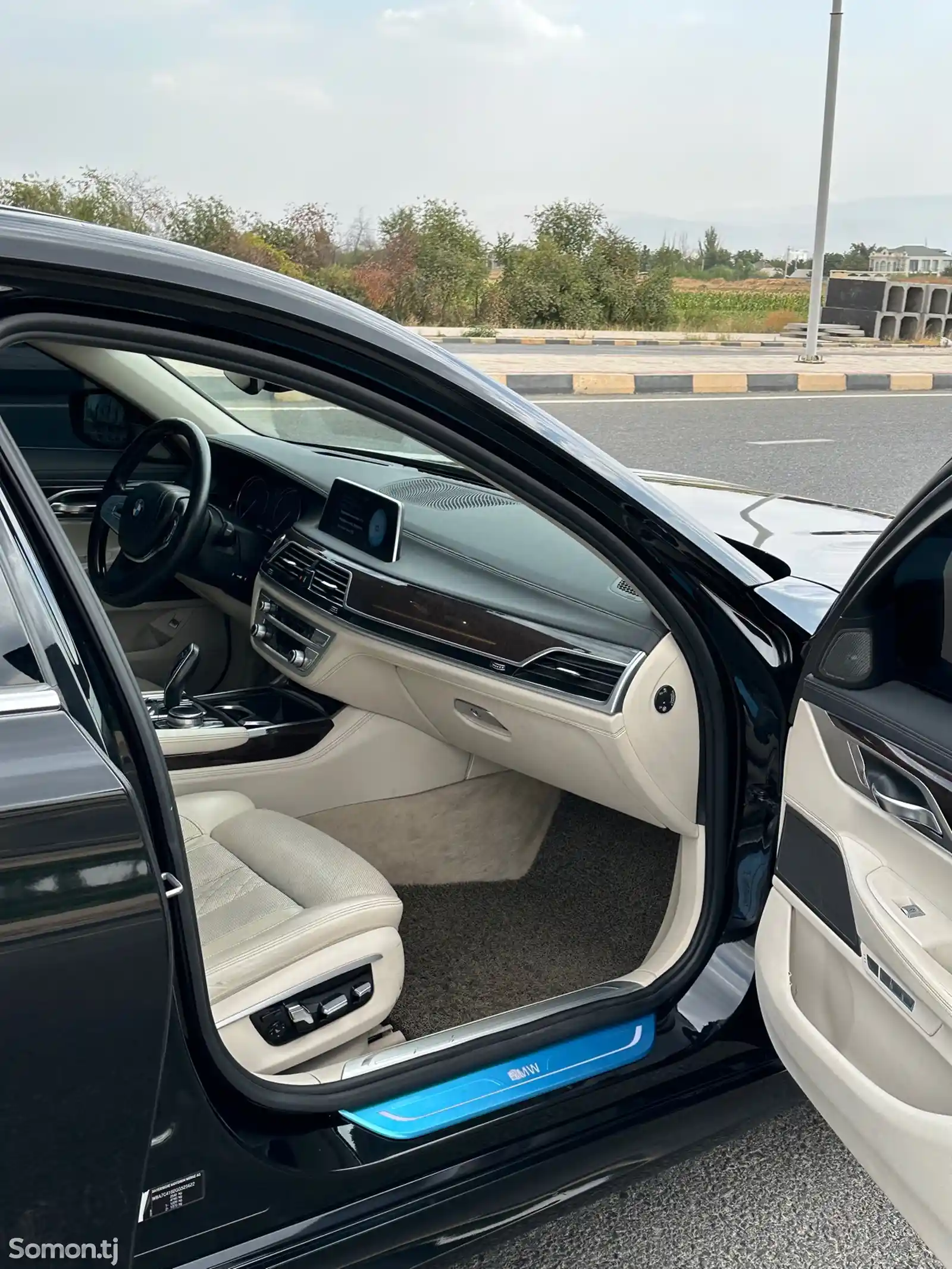 BMW 7 series, 2018-6