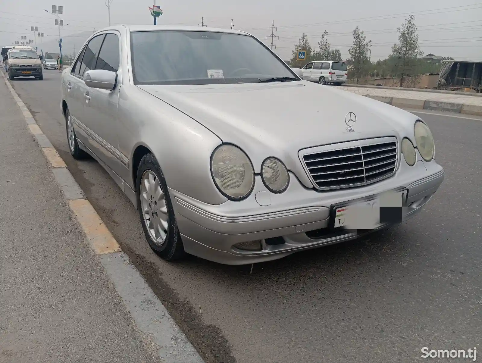 Mercedes-Benz E class, 2001-4