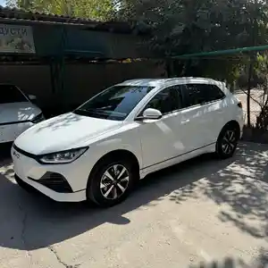 BYD E2, 2024