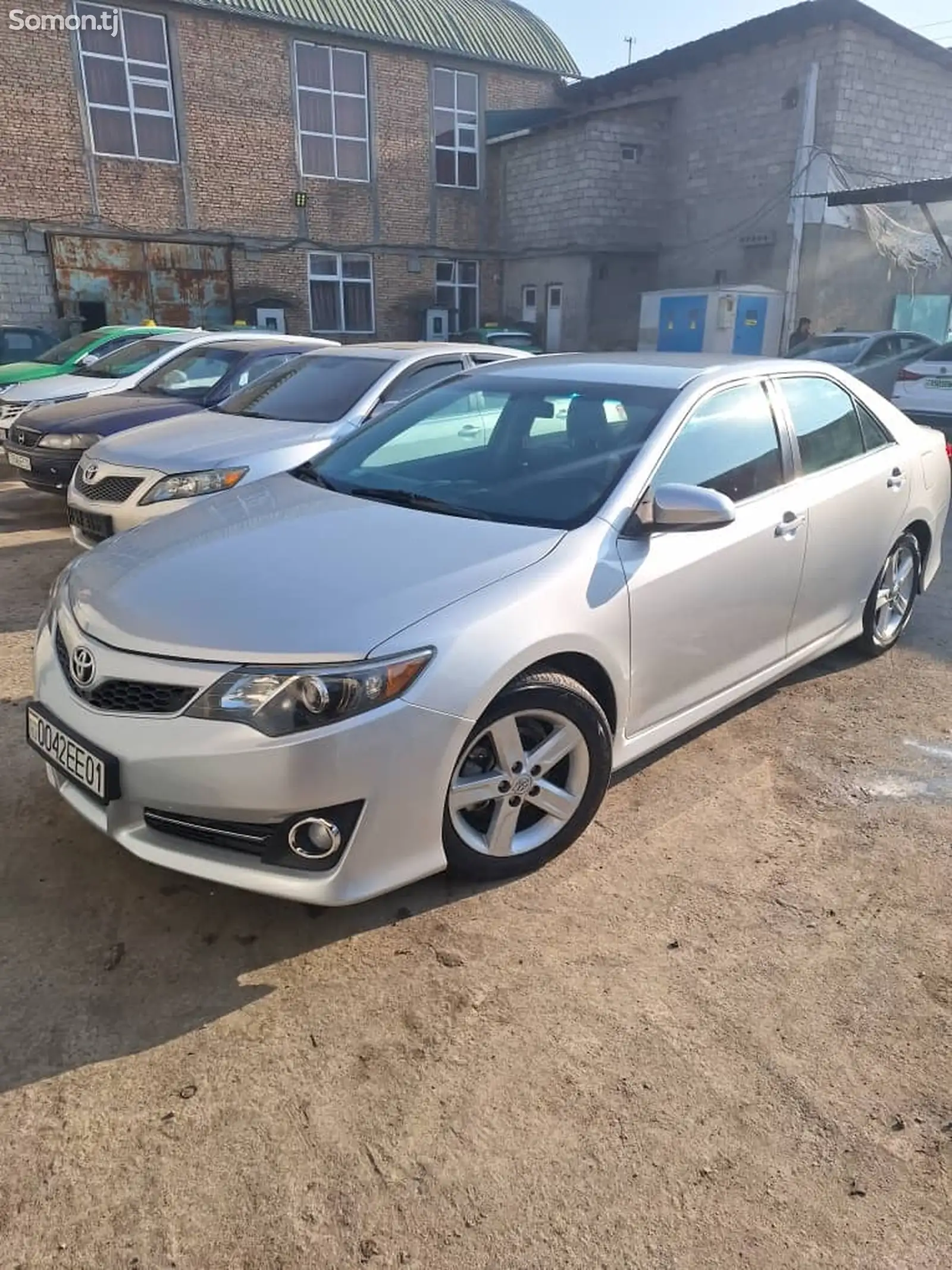 Toyota Camry, 2012-1