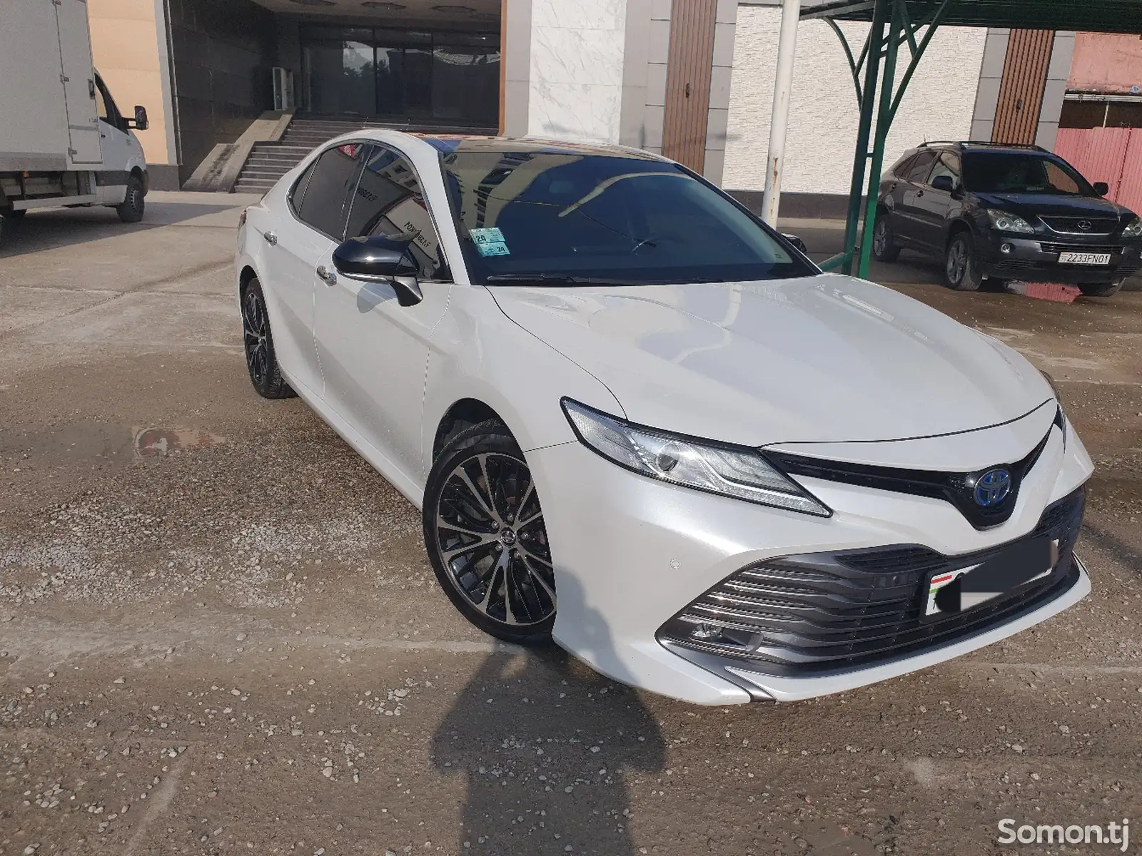 Toyota Camry, 2018-1