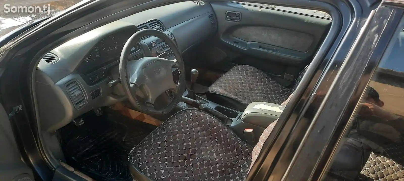 Nissan Maxima, 1997-3