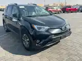 Toyota RAV 4, 2018-2