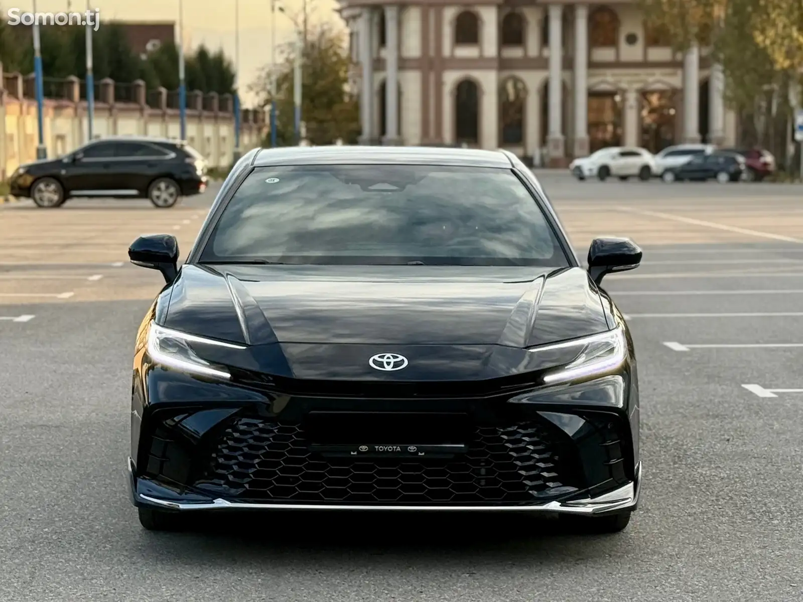 Toyota Camry, 2024-1