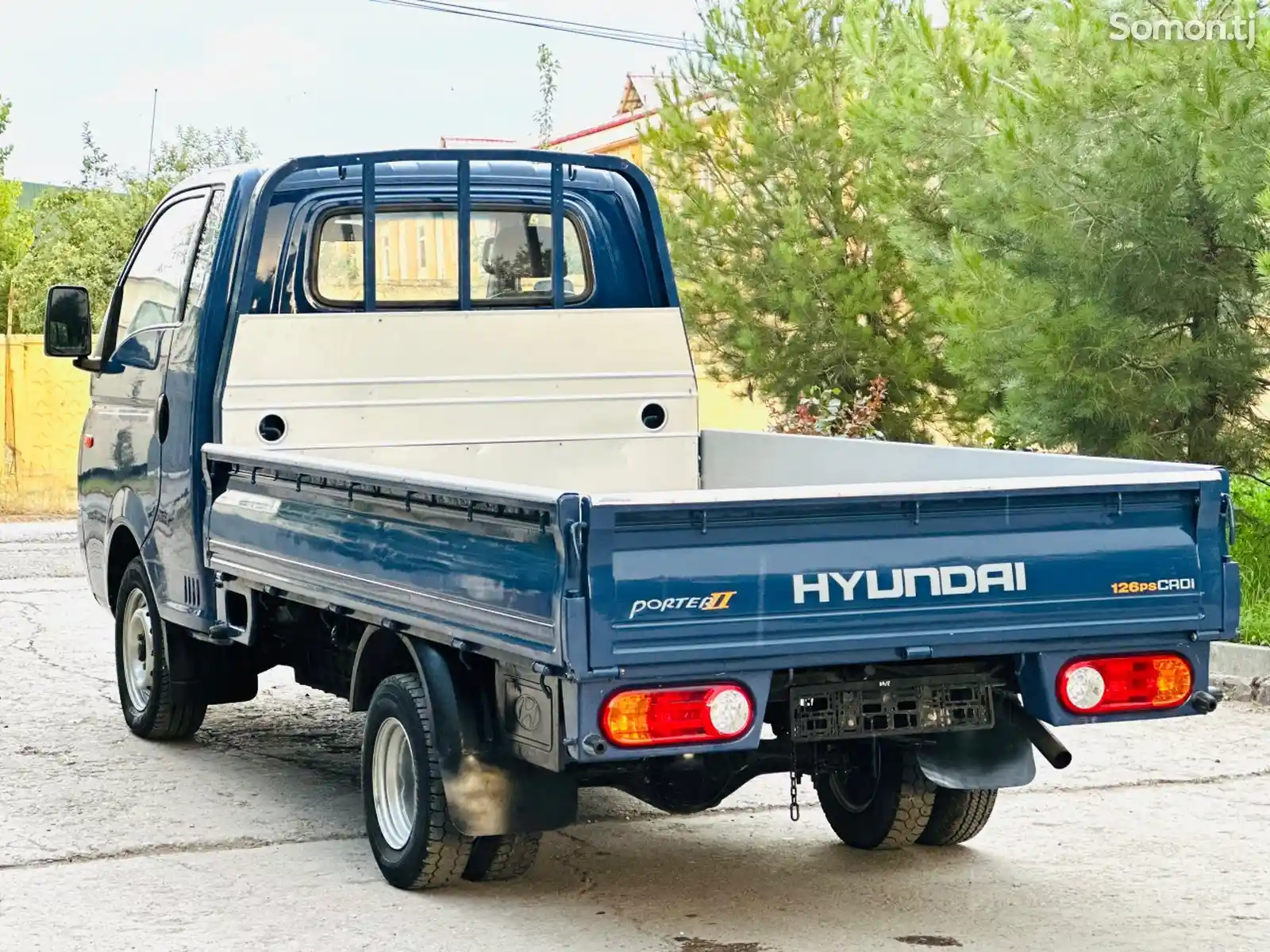 Бортовой автомобиль Hyundai Porter-6