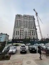 3-комн. квартира, 10 этаж, 70 м², Налоговая-2