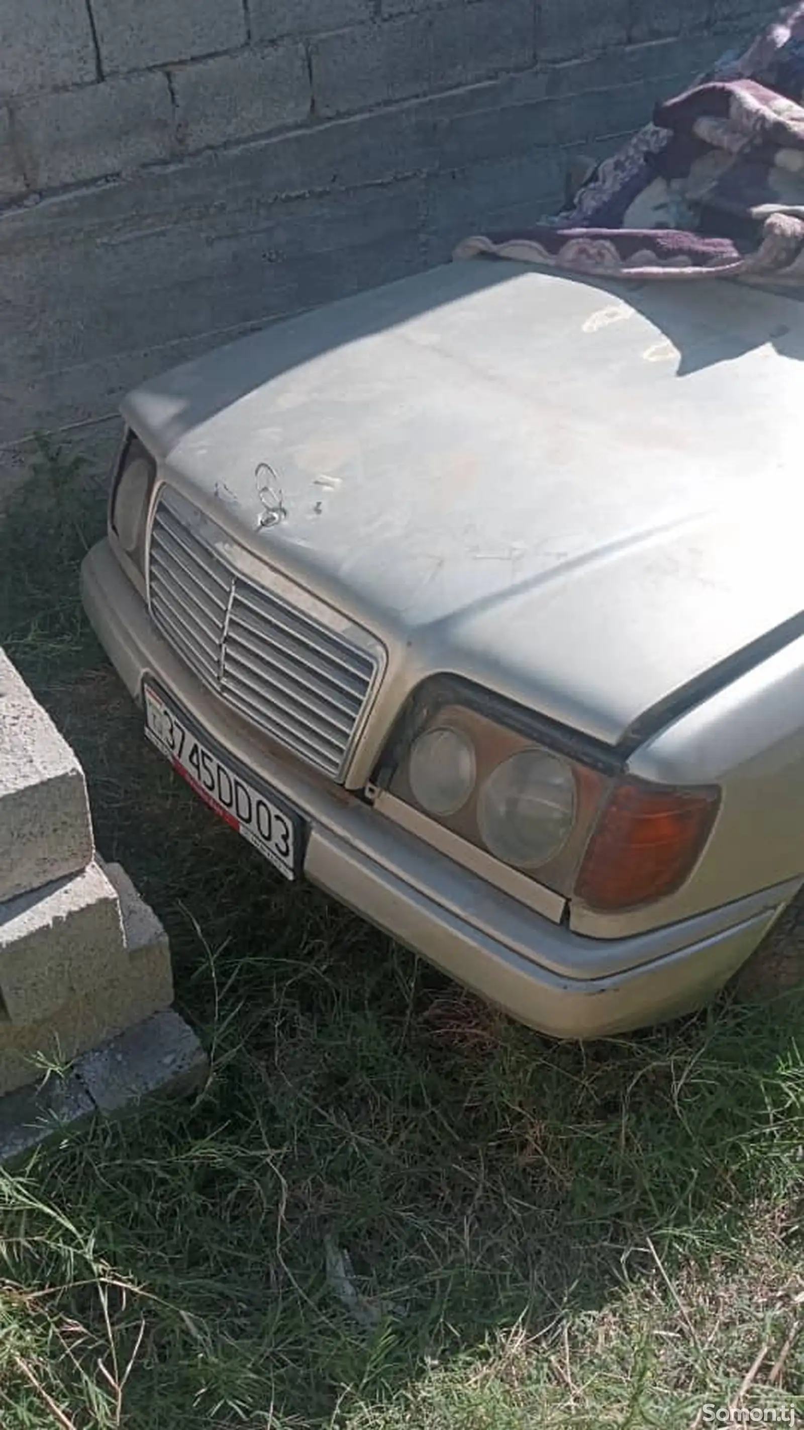 Mercedes-Benz W124, 1989-1