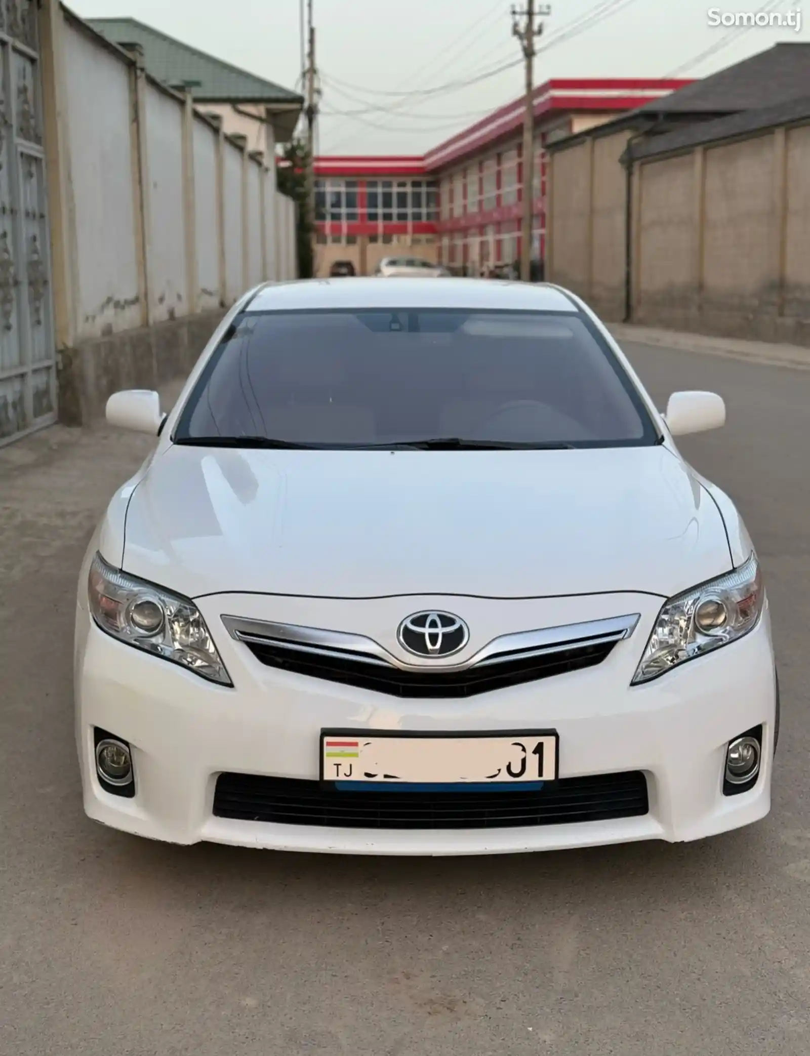 Toyota Camry, 2010-1