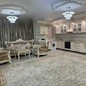 1-комн. квартира, 9 этаж, 105 м², И. Сомони