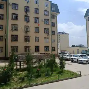 3-комн. квартира, 1 этаж, 74 м², Шохмансур, 9 км