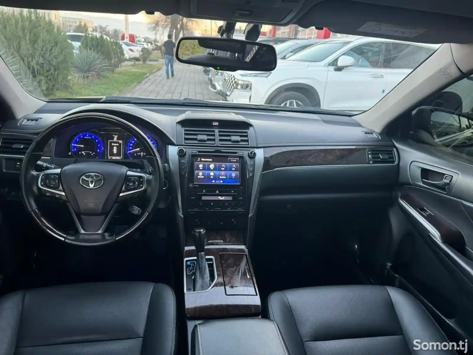 Toyota Camry, 2017-10