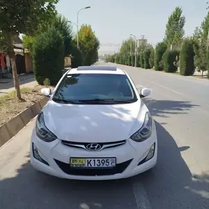 Hyundai Elantra, 2014