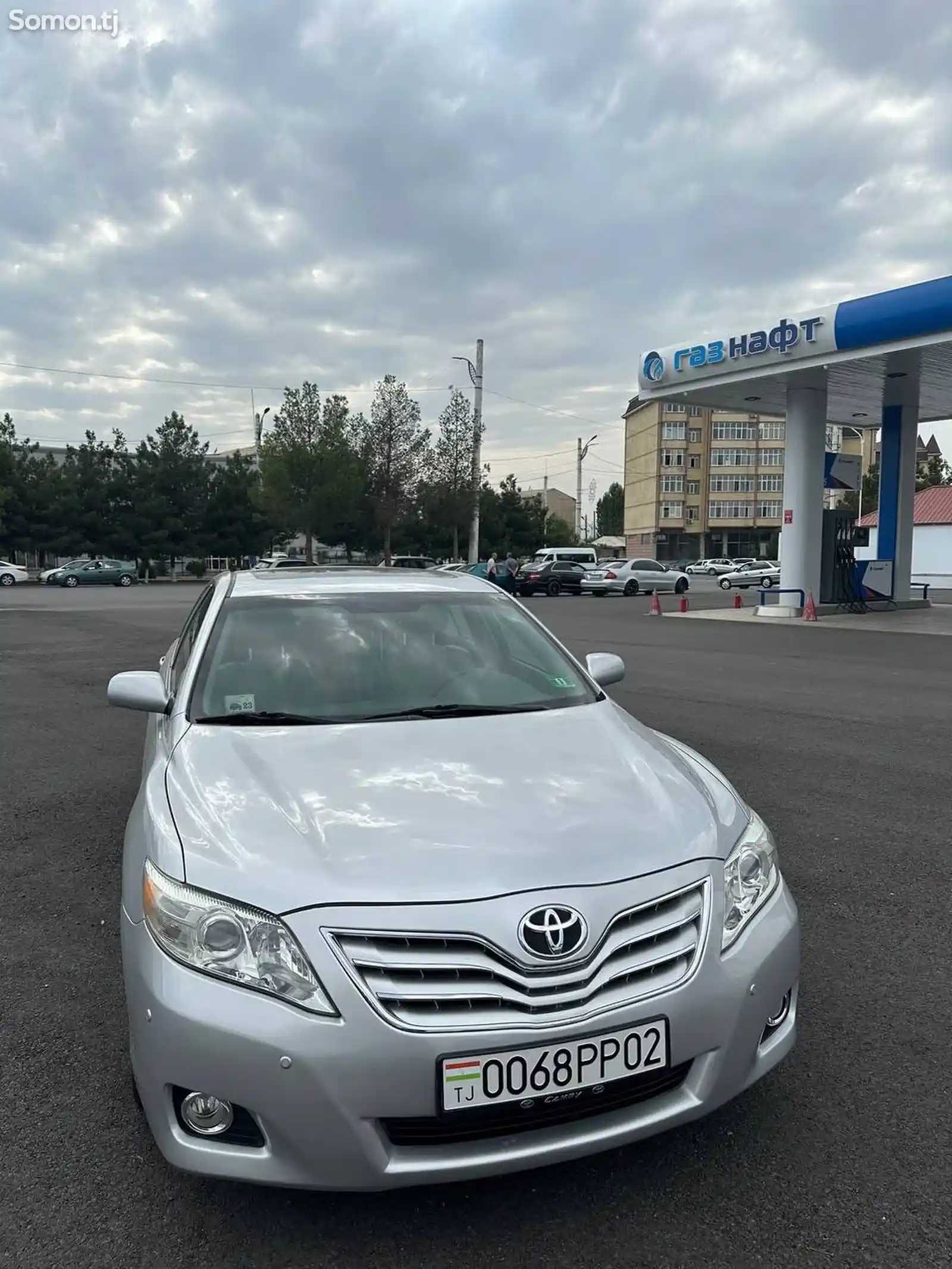 Toyota Camry, 2010-4