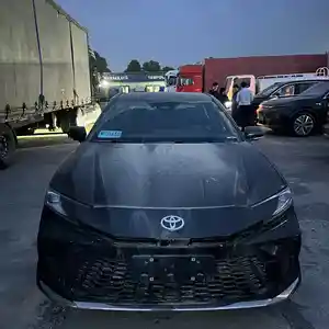 Toyota Camry, 2024